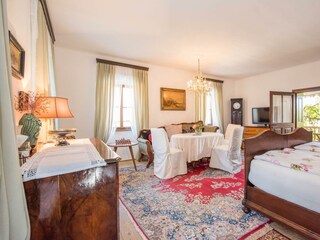 Perner Gartenhaus_Wohnraum@Helmut Schweighofer