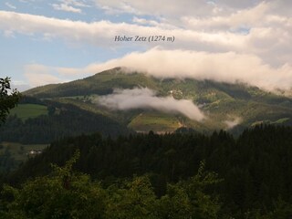 Blick auf den Hohen Zetz im Juli 2023