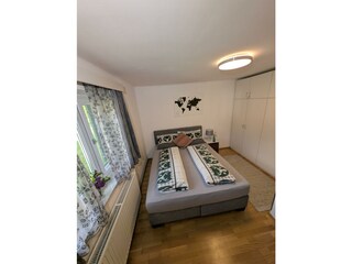 Kellerstöckl Schlafzimmer EG (2)