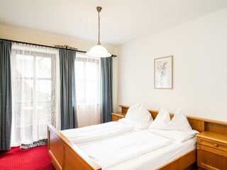 Apartment mit Balkon