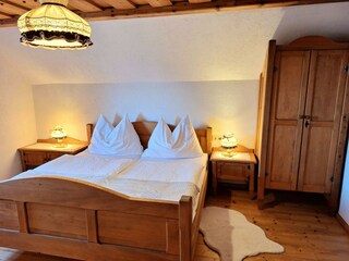 20240823_183247_resized