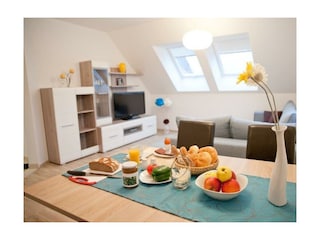 Haus Rosy_Esstisch Wohnküche