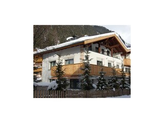 Hausansicht seitlich