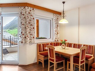 51660482-Alpenflora2-4_230510-154435533-HDR_230515