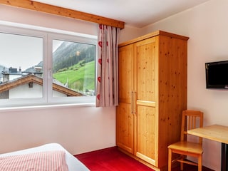 51660482-Alpenflora2-16_230510-154708338-HDR_23051