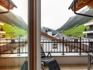 51660482-Alpenflora2-31_230510-155010367-HDR_23051