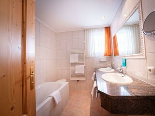 hotel_trisanna_day1-42