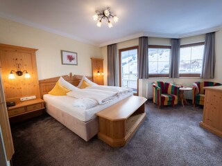 hotel_trisanna_day1-63