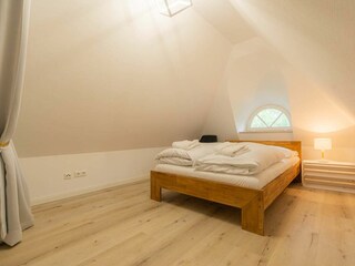 3. Schlafzimmer