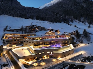 Therme ISCHGL_DJI_0809