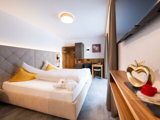 hotel_trisanna_day1-37