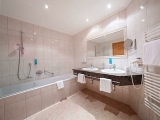 hotel_trisanna_day1-72