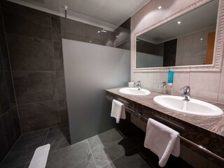 hotel_trisanna_day1-087