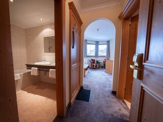 hotel_trisanna_day1-64