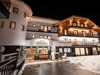 hotel_trisanna_aussen-04