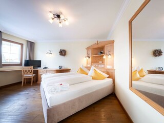 hotel_trisanna_day1-43