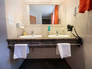 hotel_trisanna_day1-65