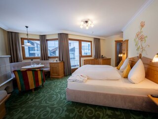 hotel_trisanna_day1-74