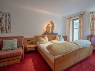 20250812_H_E_Zimmer-103-14.