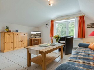 Wohnzimmer - Haus Sturmmoewe, Wohnung 5, 2-Zimmer-Ferienwohnung, Badallee 27-27a, St. Peter-Dorf