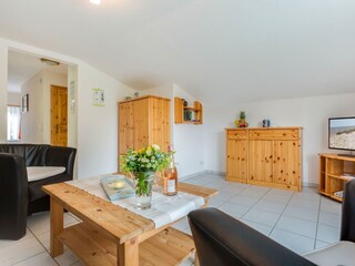 Wohnzimmer - Haus Sturmmoewe, Wohnung 5, 2-Zimmer-Ferienwohnung, Badallee 27-27a, St. Peter-Dorf