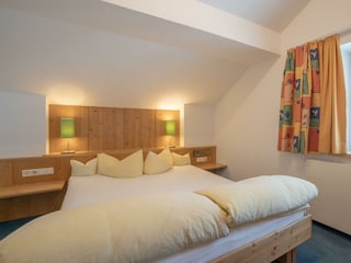 201 Schlafzimmer 2 Appartement B