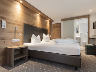 SCHMID Rooms & Apartments