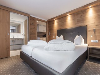 SCHMID Rooms & Apartments