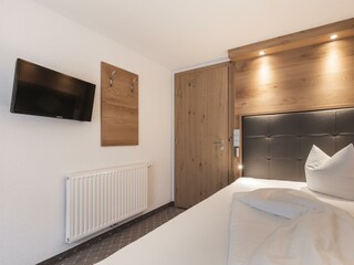 SCHMID Rooms & Apartments