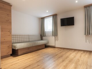 SCHMID Rooms & Apartments