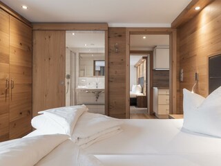 SCHMID Rooms & Apartments