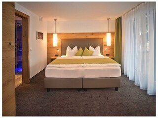 rTJMoXgqegPZ9sRMiyChQjxVAGSH6I9o691TKAatf7U,TzkXNP