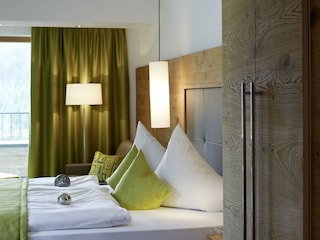 FIMBA-Sky Spa Zimmer und FW