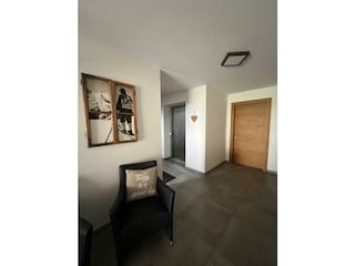 Eingangsbereich  mit Lift