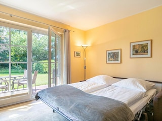 Wohnzimmer mit Schlafzimmer