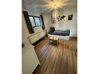 Wohnbereich als Schlafbereich als Einzelbett