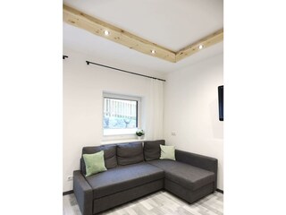 74ec2002-4c9e-4c98-900d-ad51c7f3aef4