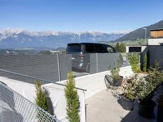 WEIDESUITES-Stubaital-Terrasse und Ausblick