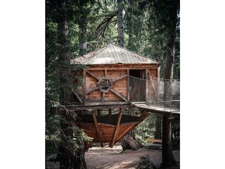 Baumhausweg-c-Schlick_2000_26