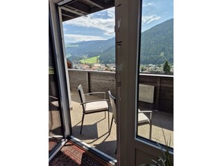 Balkon 27m2, zur Alleinnutzung