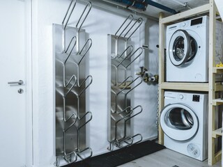 Appartement Obergeschoss / Waschkeller + Skikeller