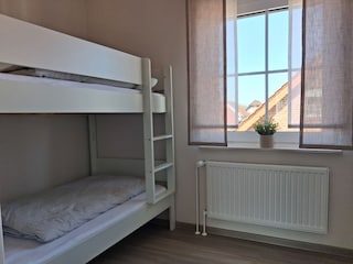 Ferienhaus-moin-Seeblick-heede-kinderzimmer-bild1