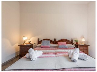 Apartment La Caletta Features 20