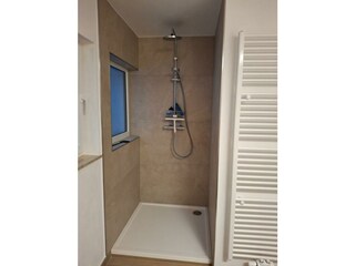 Badezimmer begehbare Dusche
