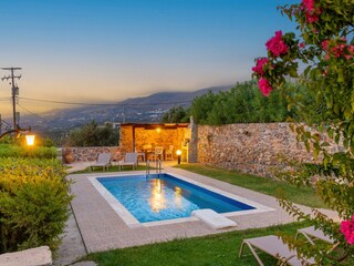 Private pool with sea view