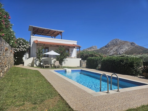 Holiday house Lefkomyrto