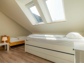 2. Schlafzimmer