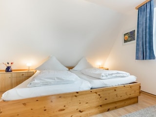 1. Schlafzimmer