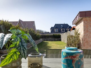 Terrasse Blick in den Garten