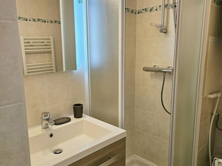 Apartment Uvernet-Fours Ausstattung 4